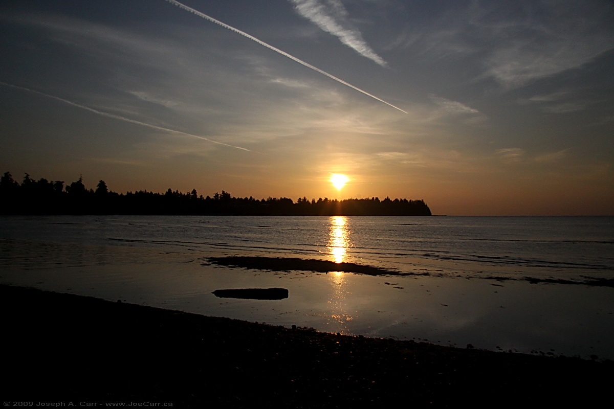 The Beach Club Resort's ideal location in the heart of The City of Parksville makes it easy for our guests to enjoy everything the Oceanside area has to offer. Picture